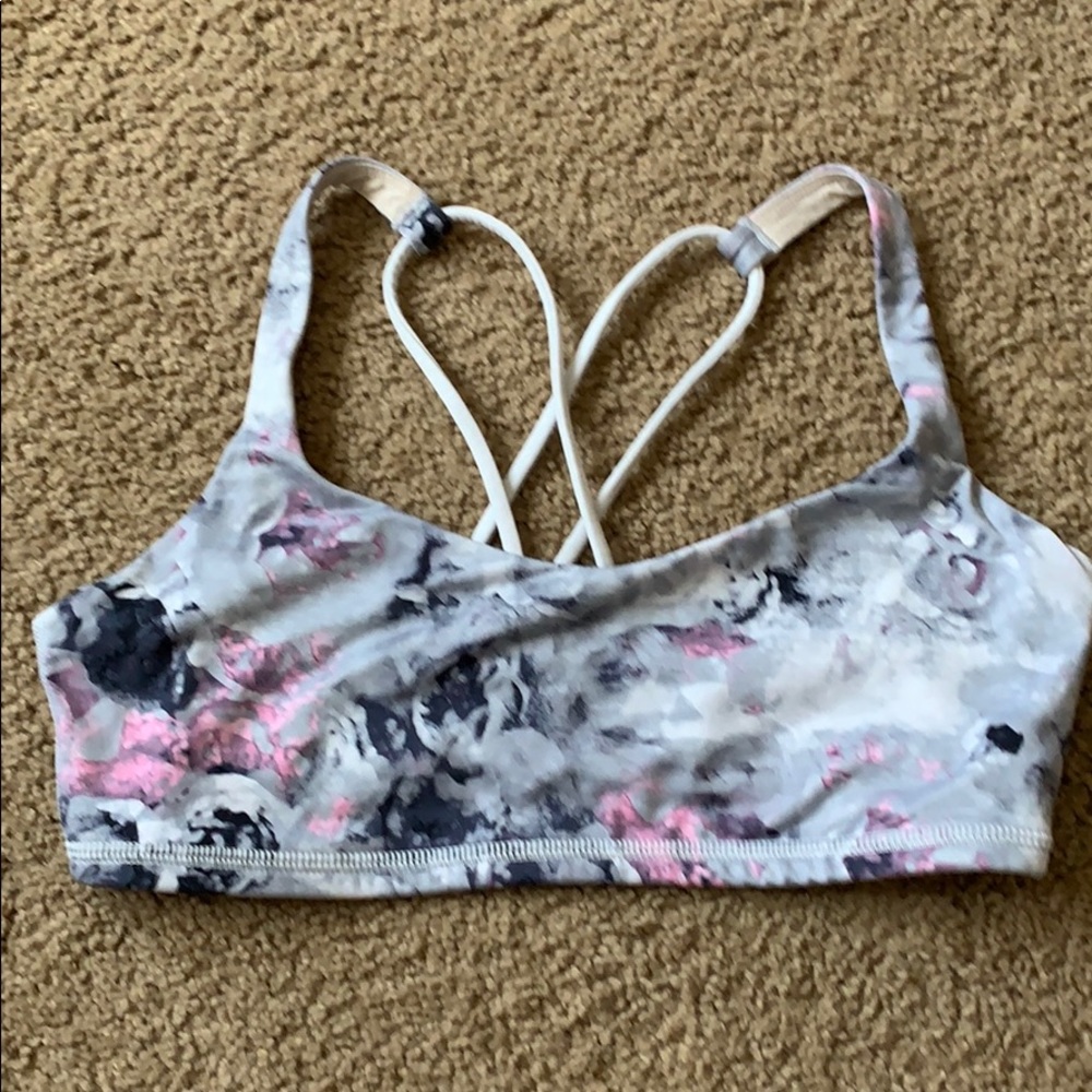 Lululemon Sports Bra (no pads)